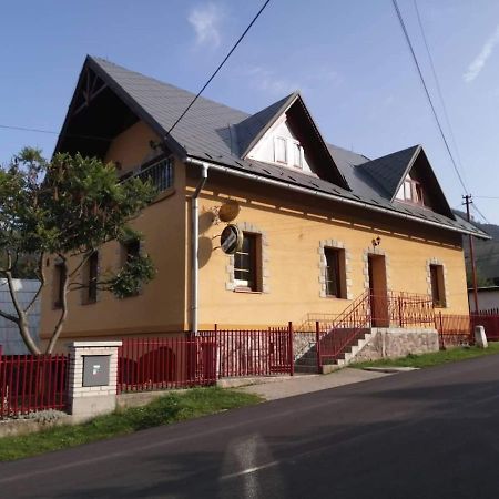 Penzion Serafin Ruzomberok Exterior foto