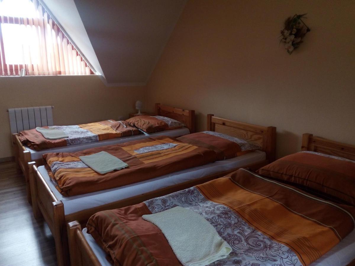 Penzion Serafin Ruzomberok Exterior foto